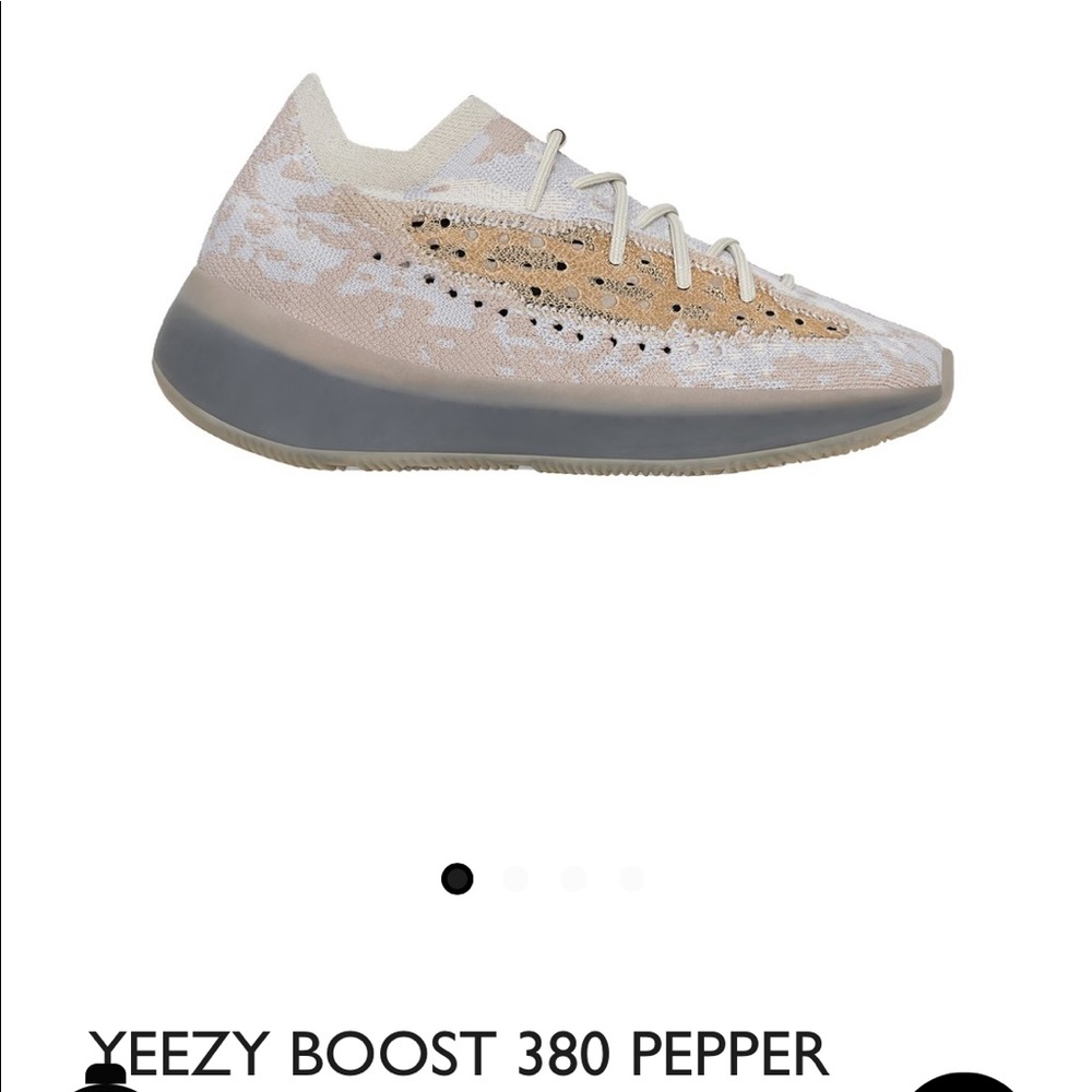 Size 5 Yeezy Pepper 380’s